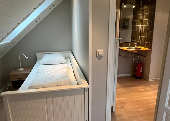 Center - Chateau Kvalheim Maloy