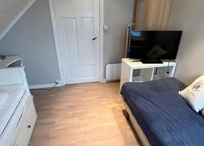 Casa de Férias Center - Chateau Kvalheim *