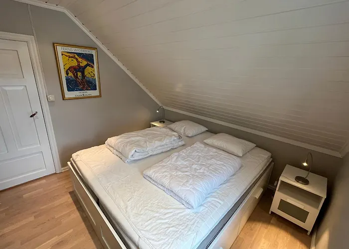 Center - Chateau Kvalheim *